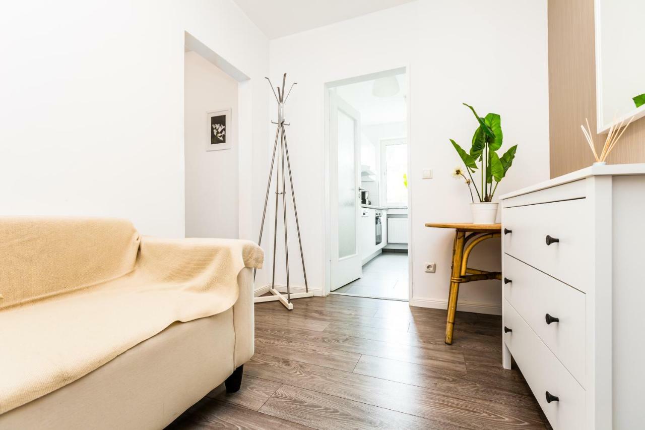 Apartments Koeln Екстериор снимка