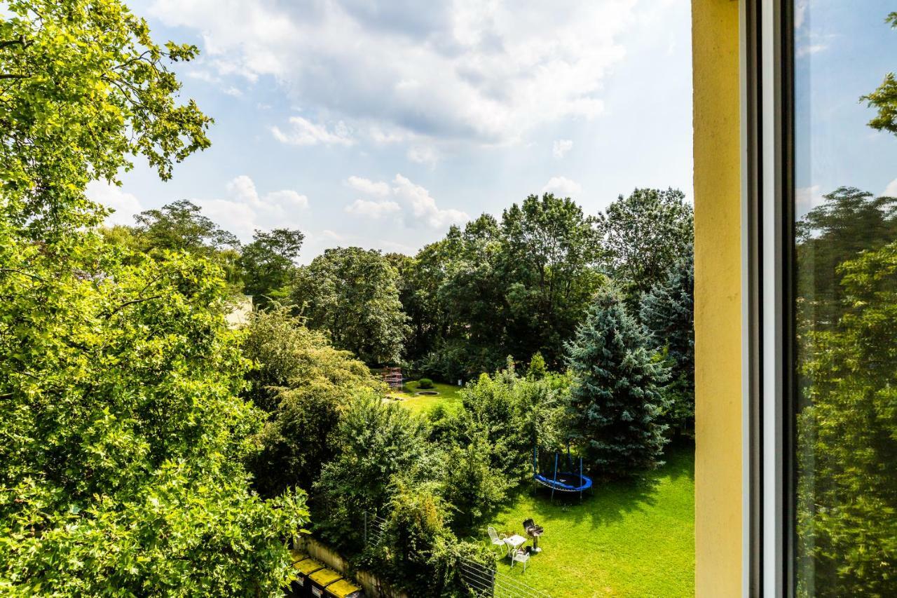 Apartments Koeln Екстериор снимка