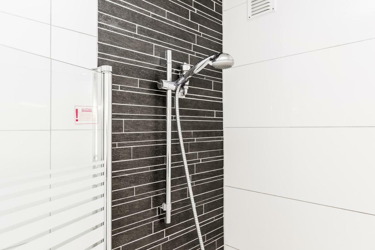 Apartments Koeln Екстериор снимка